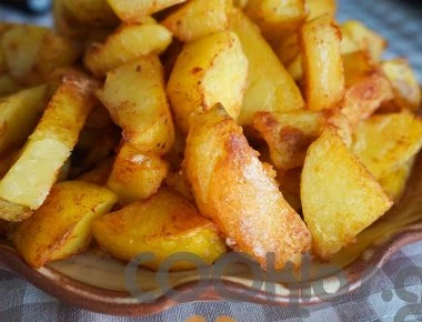 Η συνταγή της ημέρας: Τραγανές πατάτες με πάπρικα